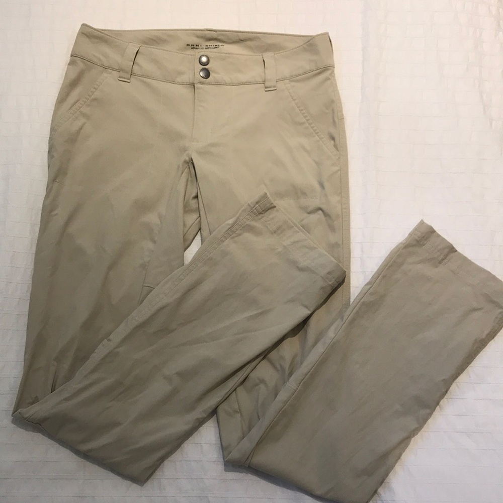 Columbia Hicking pants Omni-Shield Beige Pants Size 2